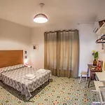 Lepanto Bed and breakfast 2*