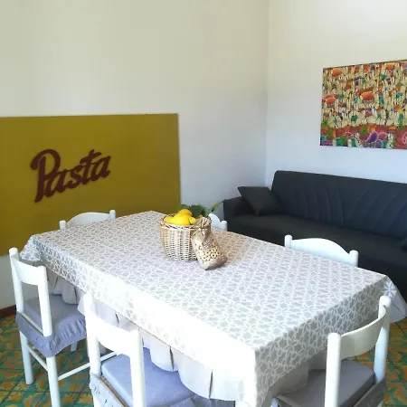 Lepanto Bed and breakfast 2*