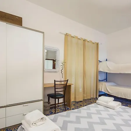 Lepanto Bed and breakfast