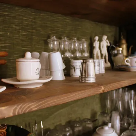 Lepanto Oda ve Kahvaltı Pompei